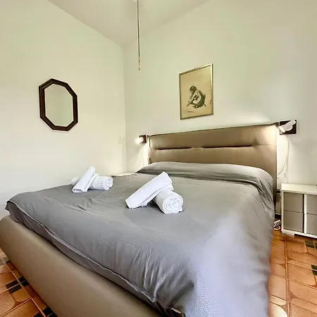 Hostdomus-juliet House *